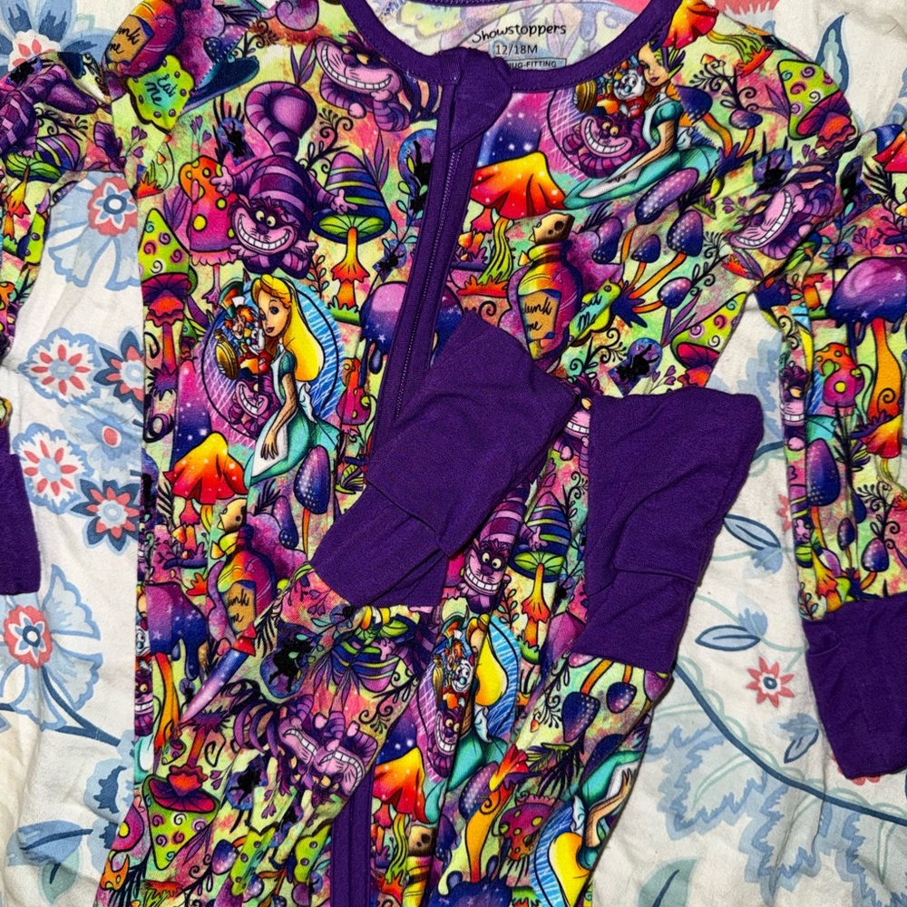 Alice In Wonderland Convertible Zippy 12-18mo